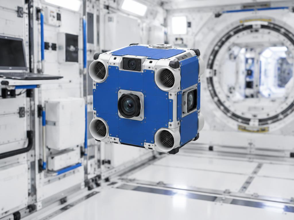 Astrobee · 空间站自由飞行机器人 · AI生成教学示意，非官方实物照片